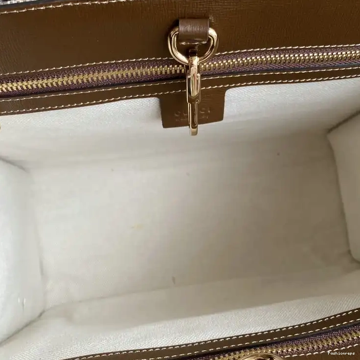 Fashionrepsfam ru 2111YA0018 Bags Gucci 0819